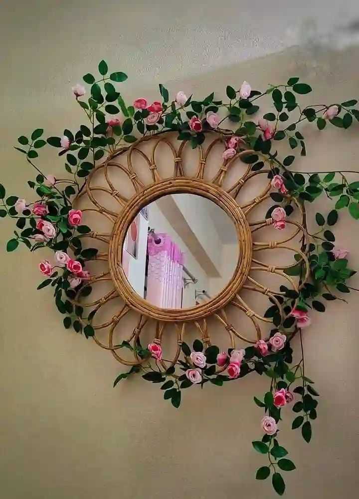 cane mirror 23" with flower